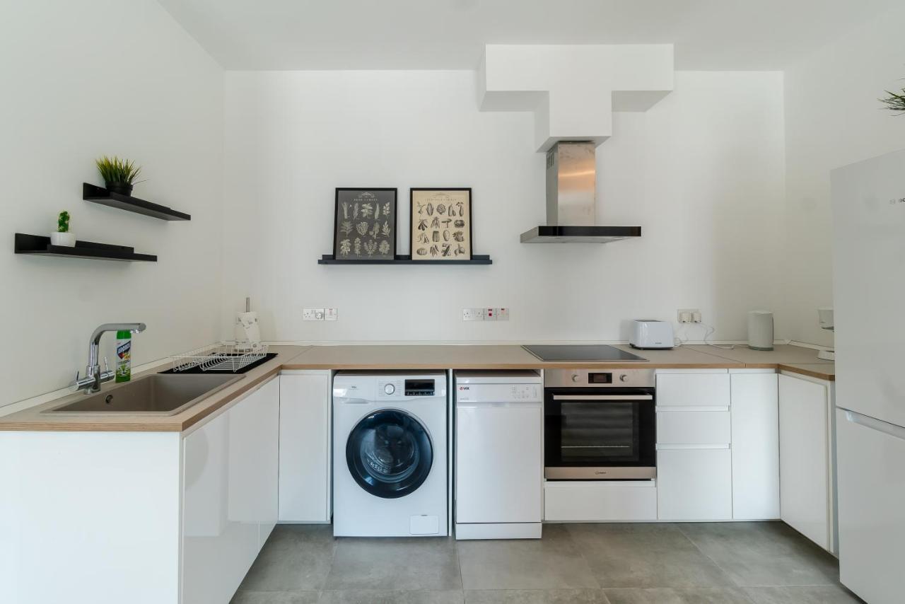 Kition City Apartments - Central Location Ларнака Екстериор снимка